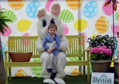 lucas_easter_Square